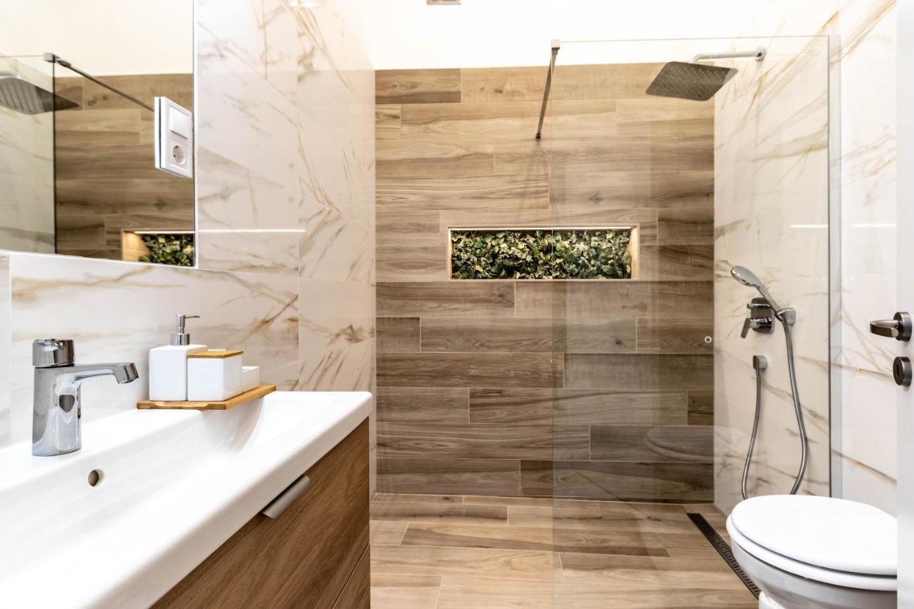 Assea Elegant Apartment With 2 Bedroom In Downtown Budapest Luaran gambar
